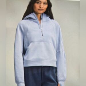 Lululemon Athletica NWT Light Blue Waist Length Oversized Scuba Hoodie Size M/L